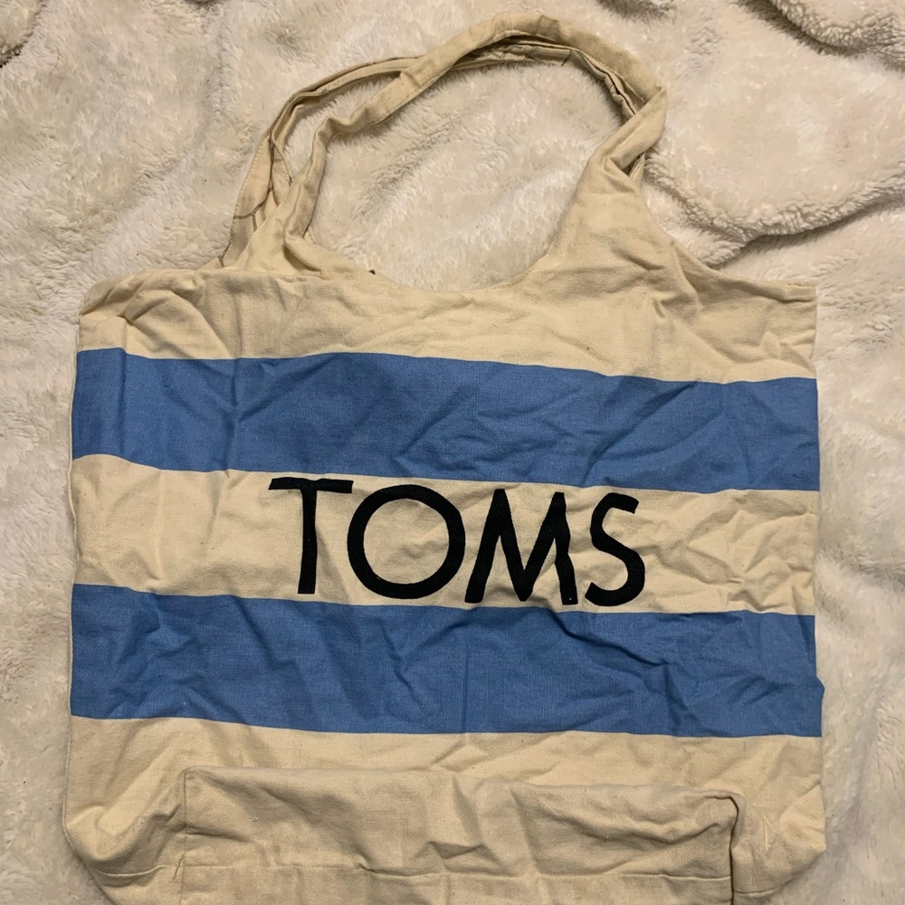 FREE with Purchase! TOMS Tote